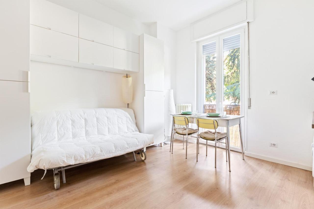 Milano Famagosta Cosy Studio Luaran gambar