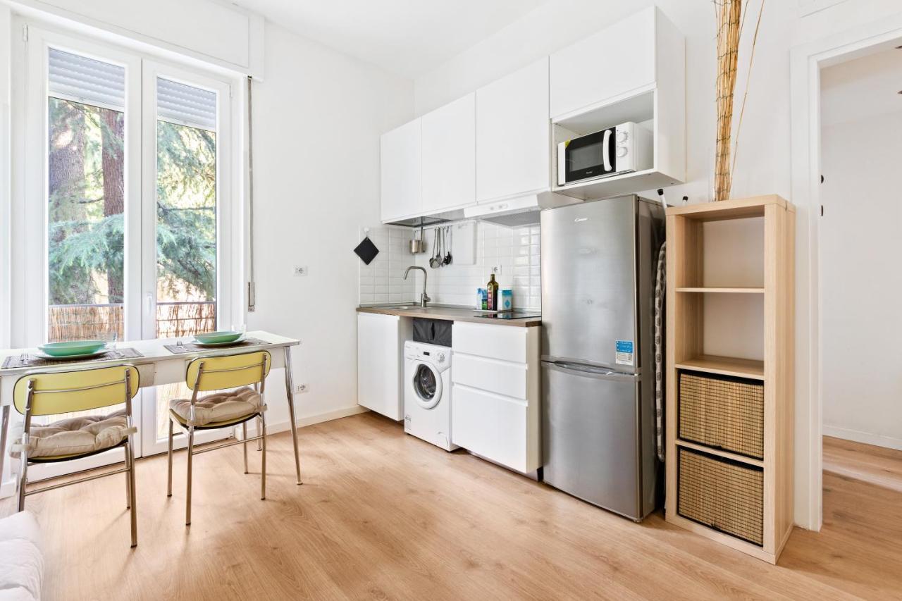 Milano Famagosta Cosy Studio Luaran gambar