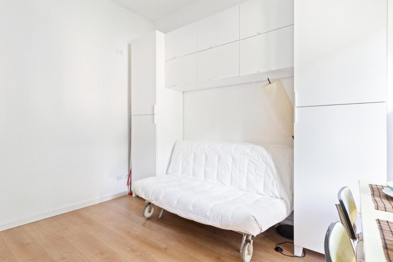 Milano Famagosta Cosy Studio Luaran gambar